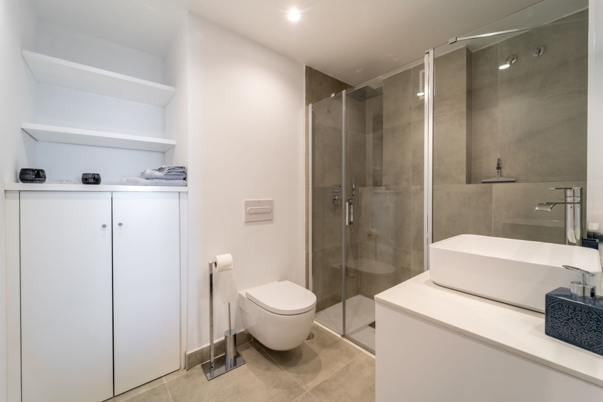 Resale - Apartment - Middle Floor Apartment - Benalmádena - Benalmadena Centro