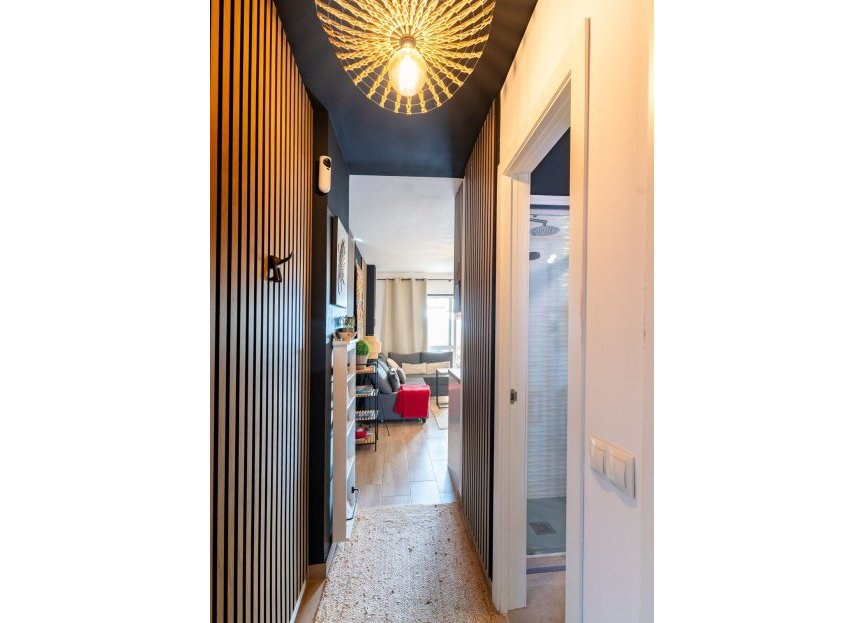 Resale - Apartment - Middle Floor Apartment - Benalmádena - Benalmadena Centro