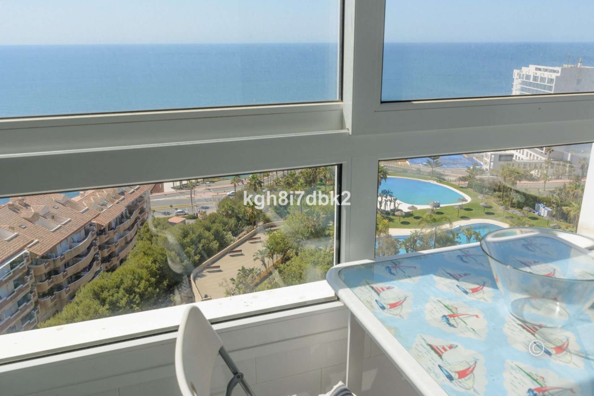 Resale - Apartment - Middle Floor Apartment - Benalmádena - Benalmadena Centro