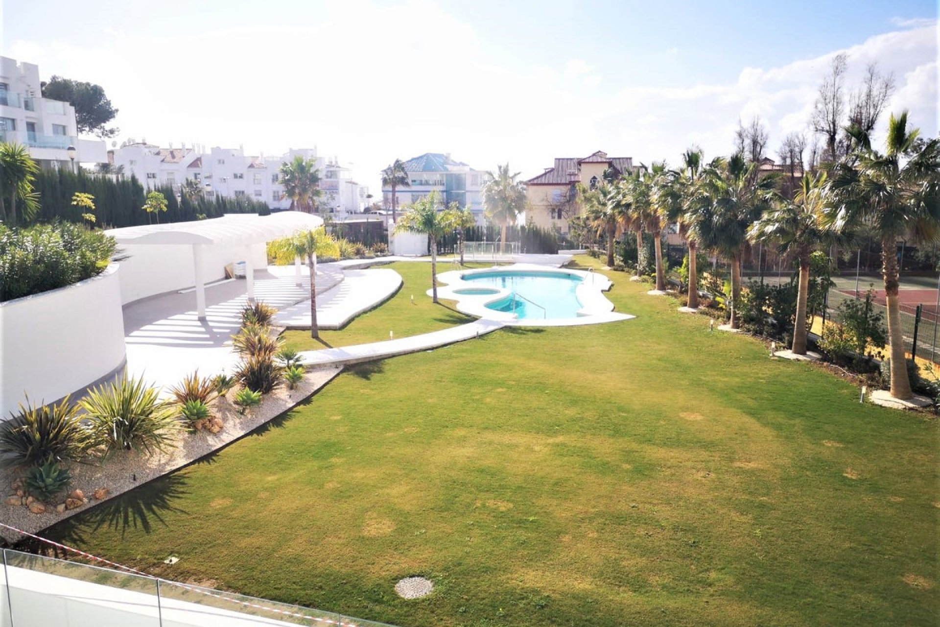 Resale - Apartment - Middle Floor Apartment - Benalmádena - Benalmadena Centro