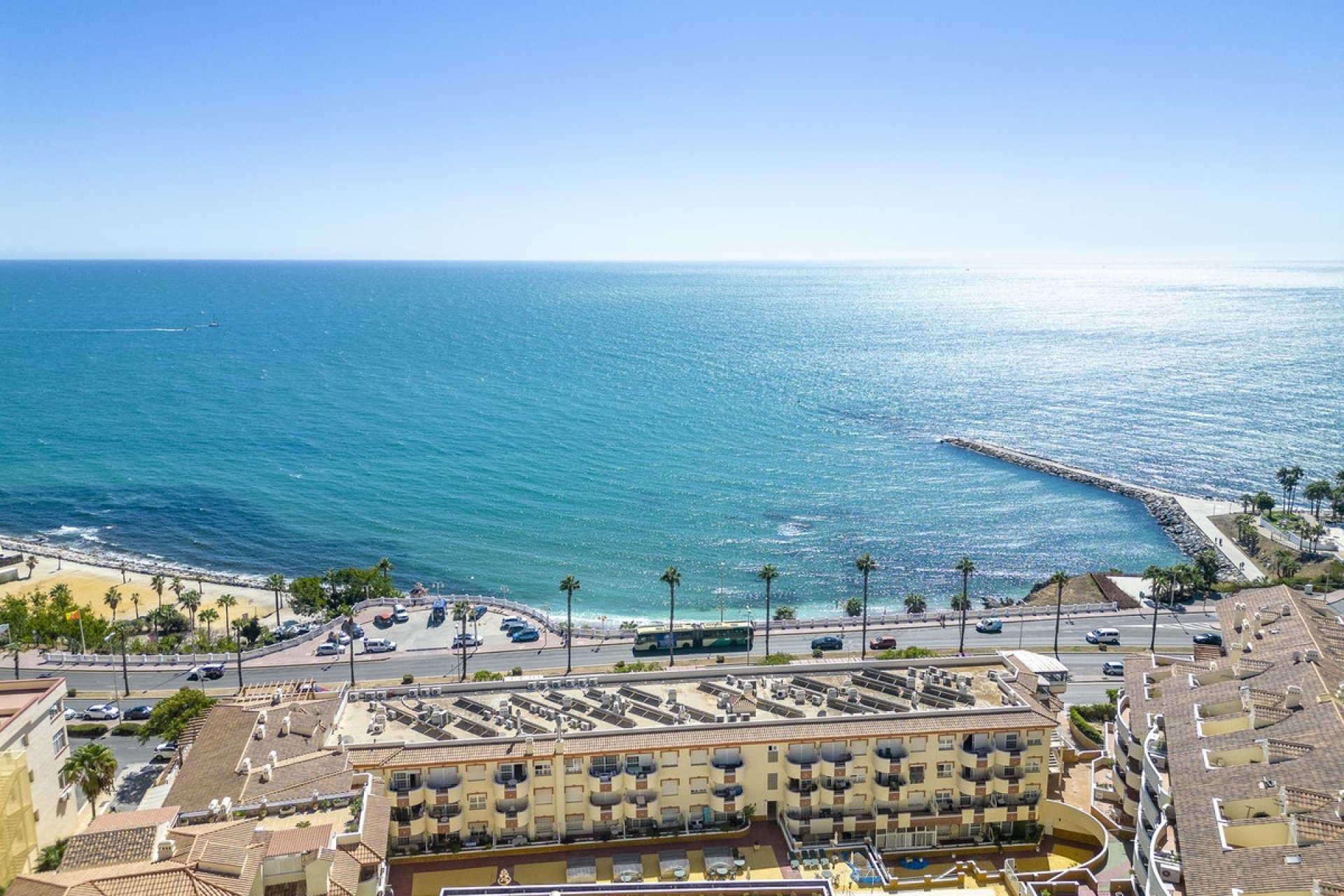 Resale - Apartment - Middle Floor Apartment - Benalmádena - Benalmadena Centro