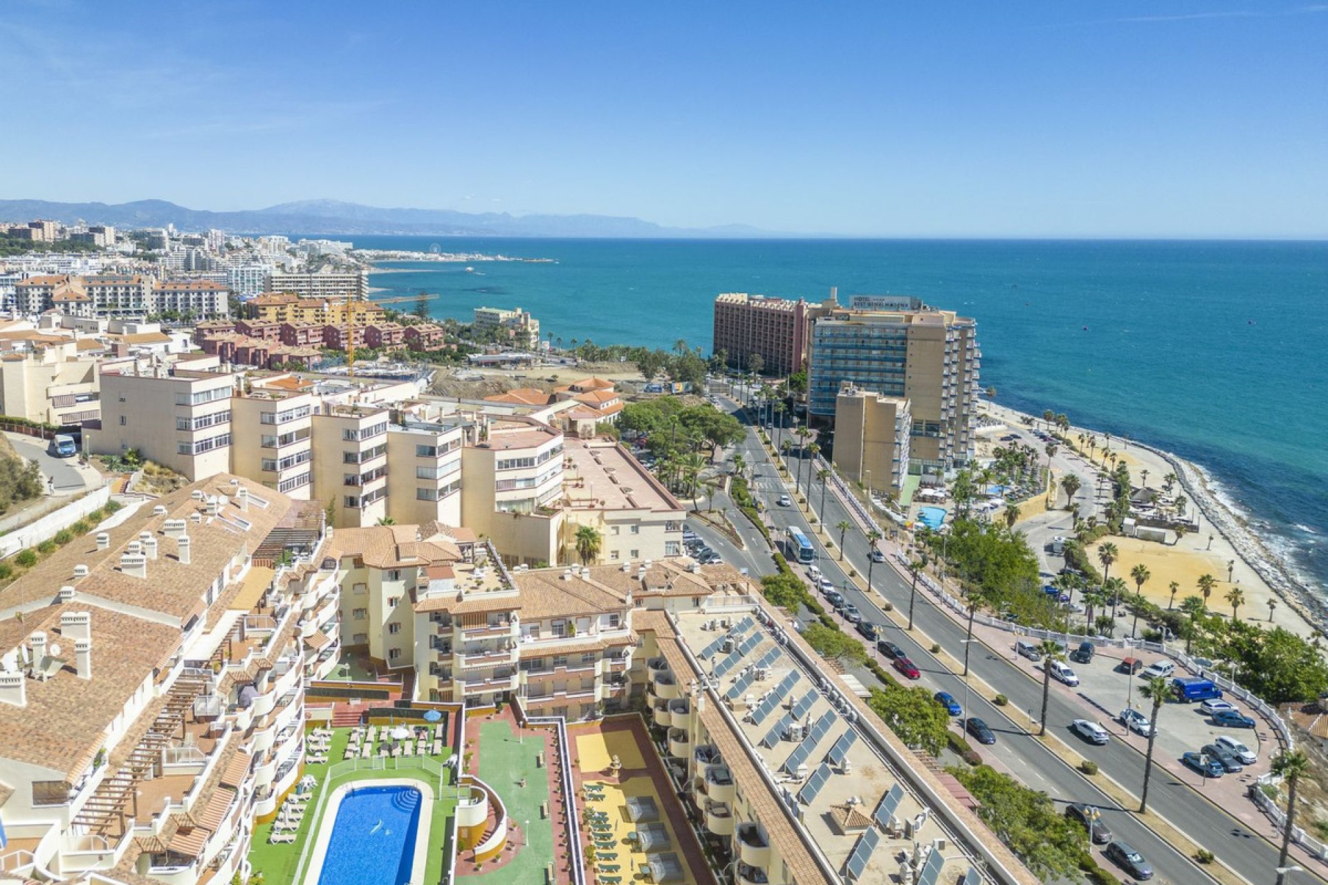 Resale - Apartment - Middle Floor Apartment - Benalmádena - Benalmadena Centro