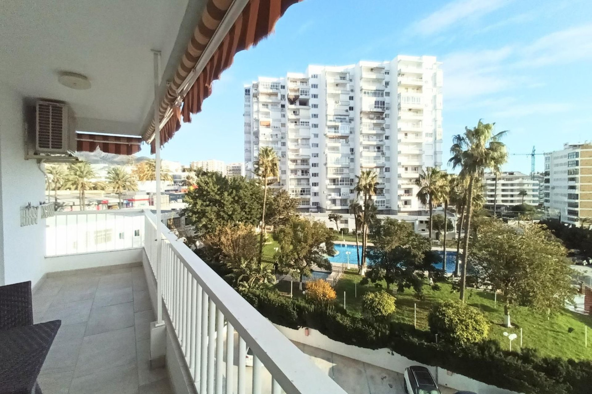 Resale - Apartment - Middle Floor Apartment - Benalmádena - Benalmadena Centro