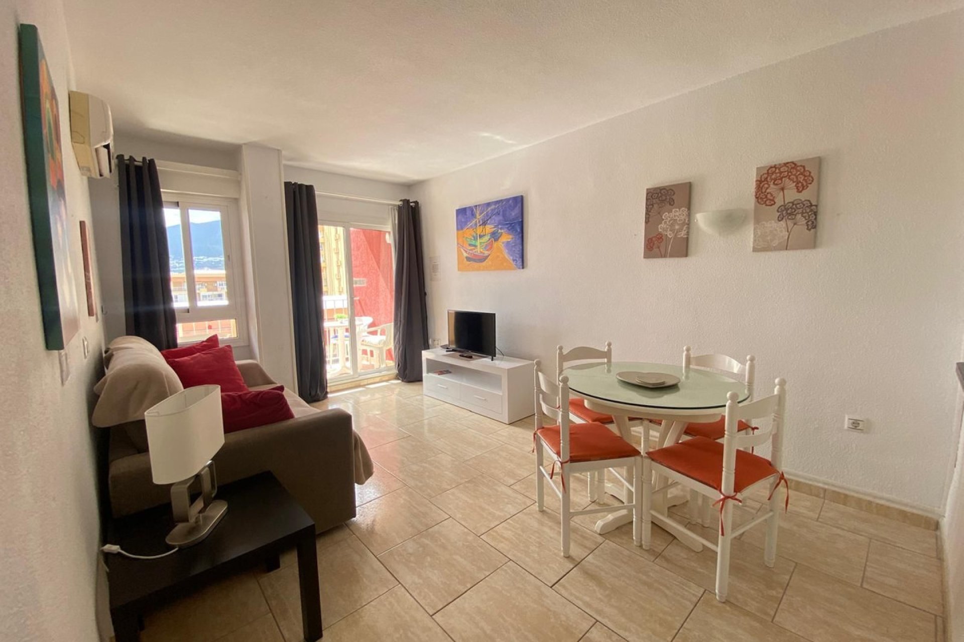 Resale - Apartment - Middle Floor Apartment - Benalmádena - Benalmadena Centro