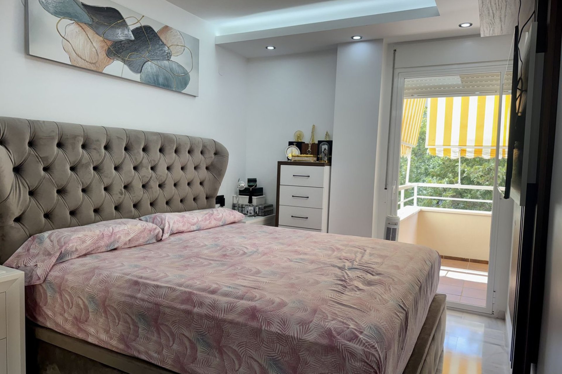 Resale - Apartment - Middle Floor Apartment - Benalmádena - Benalmadena Costa