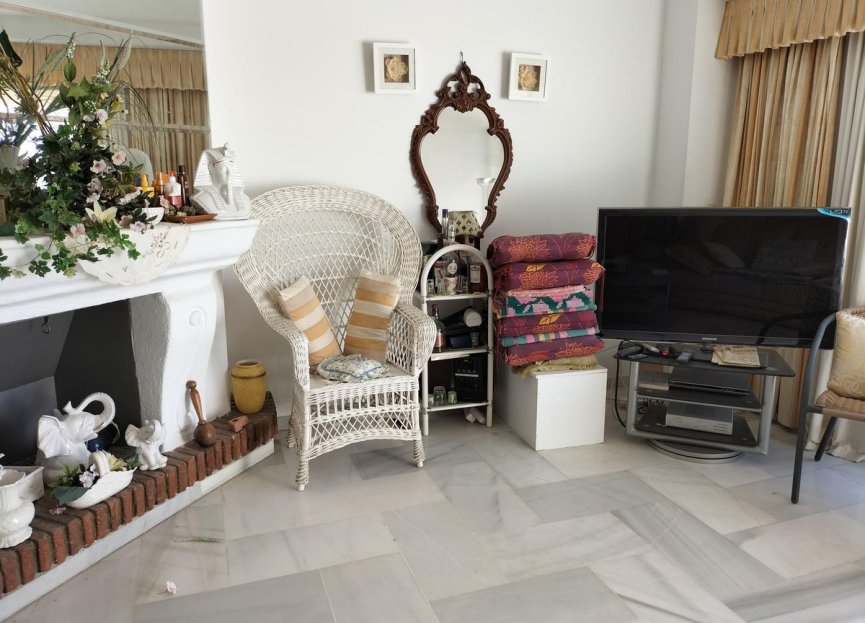 Resale - Apartment - Middle Floor Apartment - Benalmádena - Benalmadena Costa