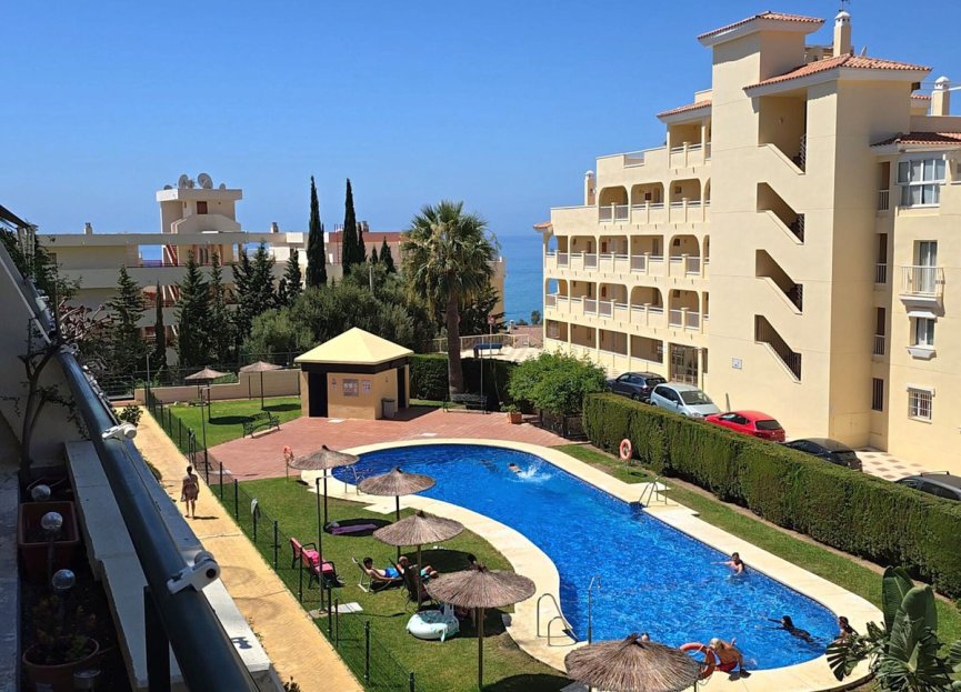 Resale - Apartment - Middle Floor Apartment - Benalmádena - Benalmadena Costa