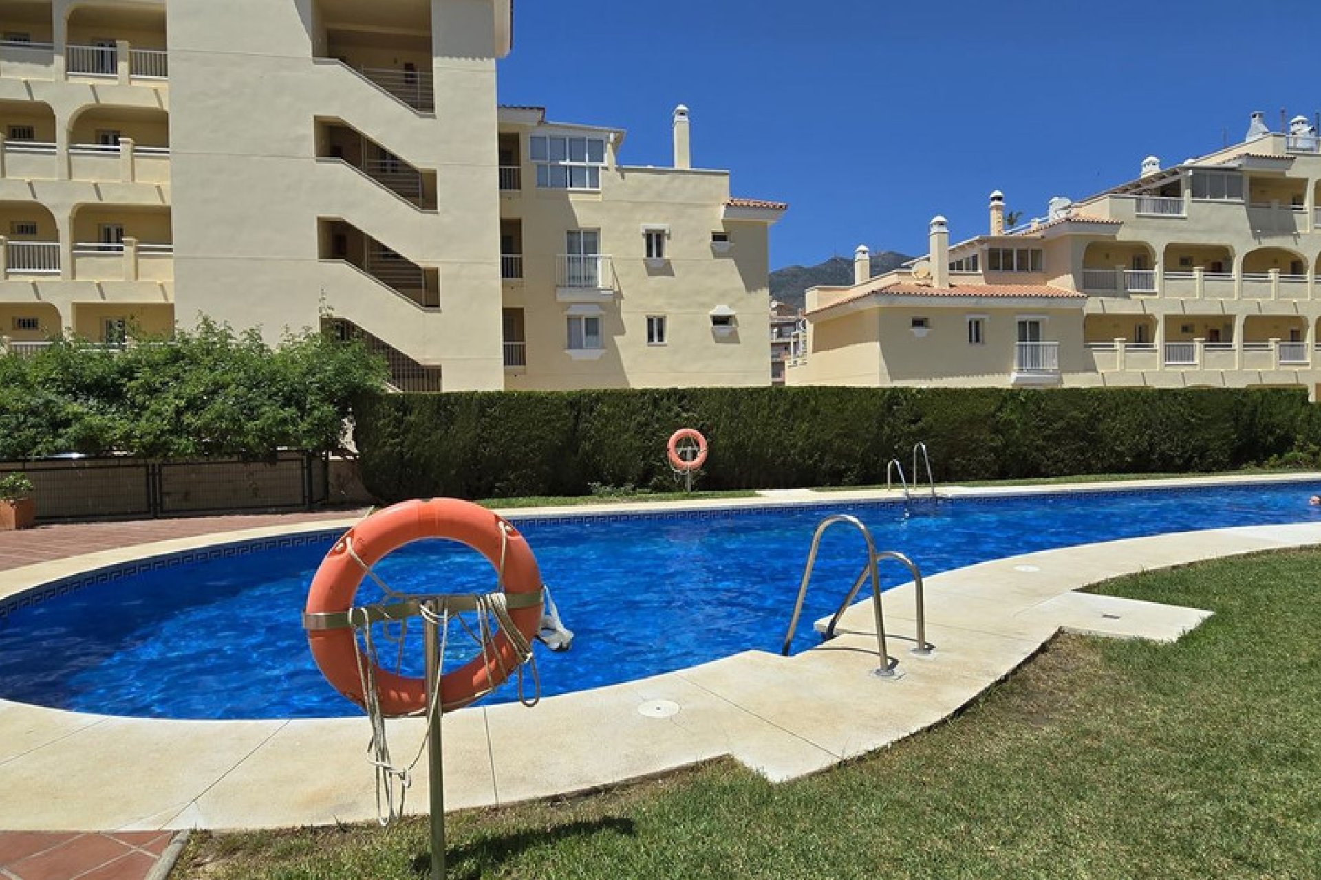 Resale - Apartment - Middle Floor Apartment - Benalmádena - Benalmadena Costa