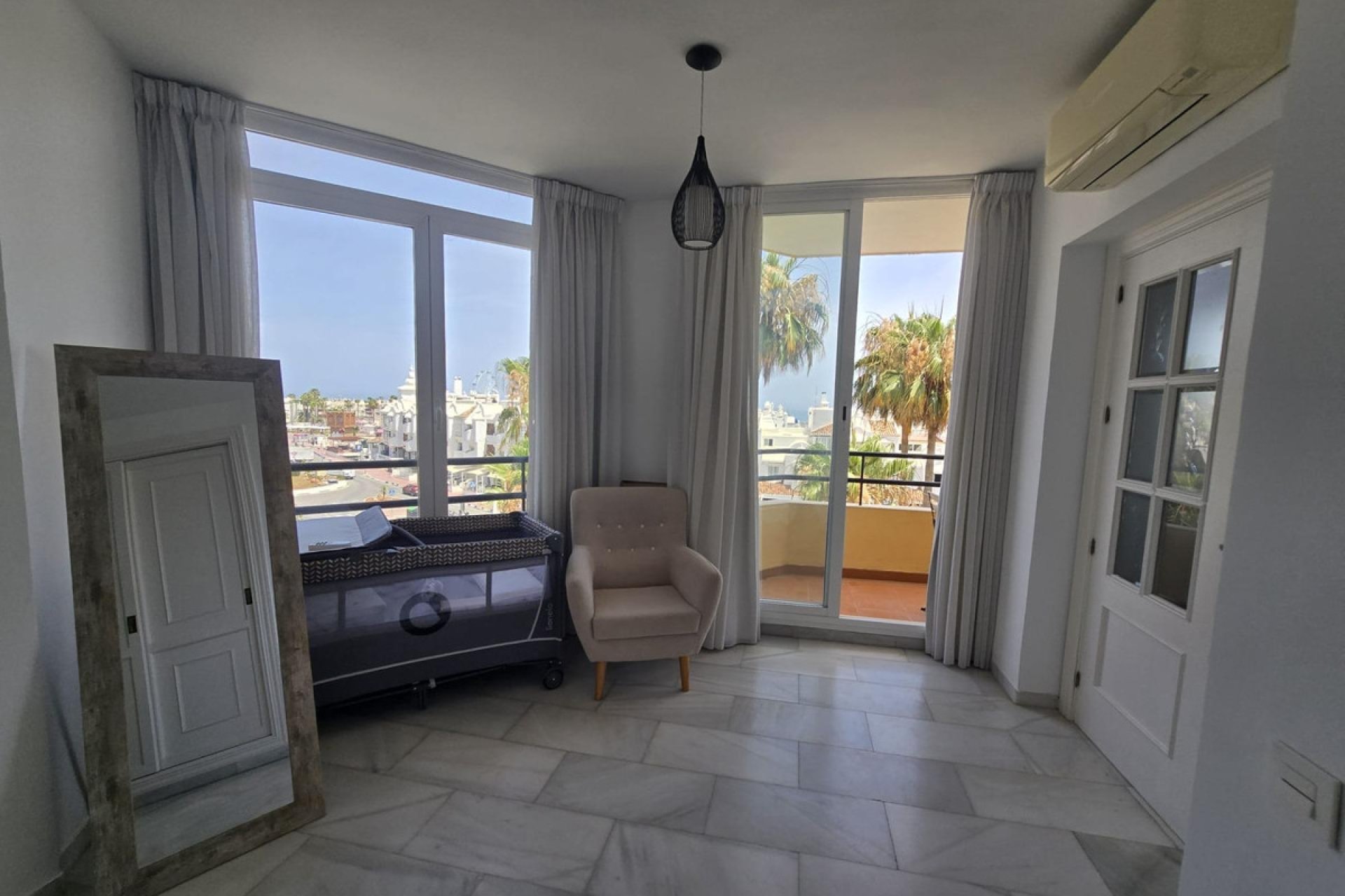 Resale - Apartment - Middle Floor Apartment - Benalmádena - Benalmadena Costa