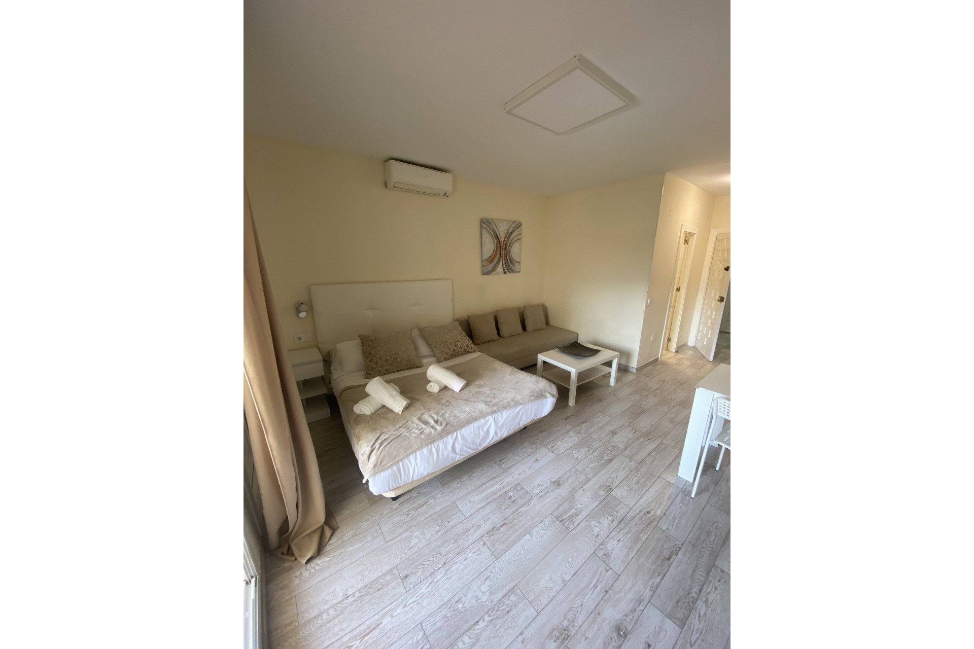 Resale - Apartment - Middle Floor Apartment - Benalmádena - Benalmadena Costa