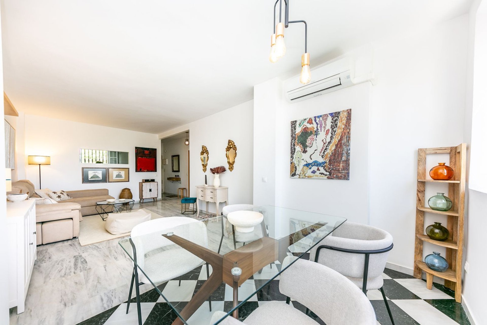 Resale - Apartment - Middle Floor Apartment - Benalmádena - Benalmadena Costa