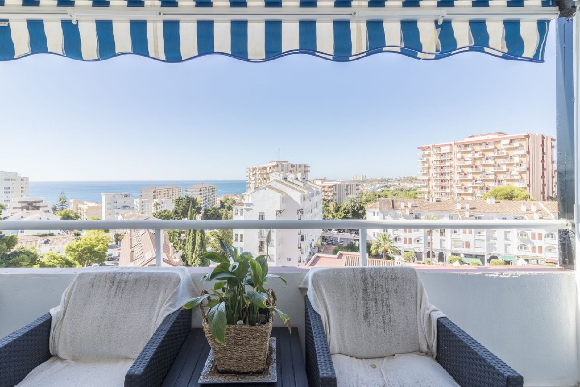 Resale - Apartment - Middle Floor Apartment - Benalmádena - Benalmadena Costa