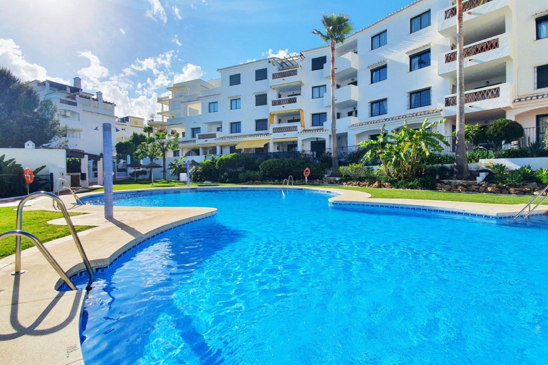 Resale - Apartment - Middle Floor Apartment - Benalmádena - Benalmadena Costa