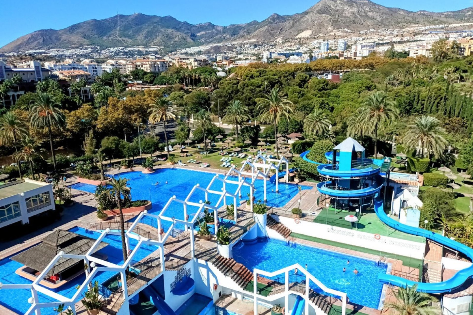 Resale - Apartment - Middle Floor Apartment - Benalmádena - Benalmadena Costa