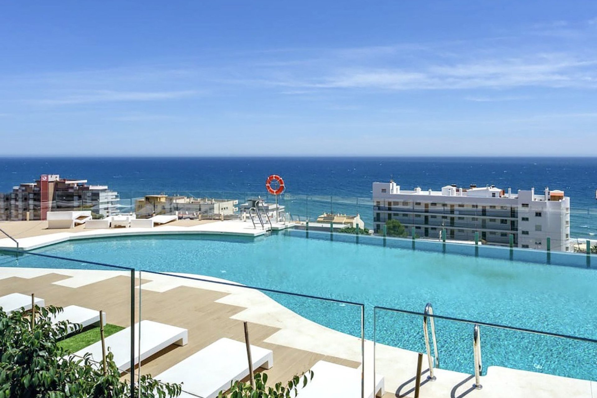 Resale - Apartment - Middle Floor Apartment - Benalmádena - Benalmadena Costa