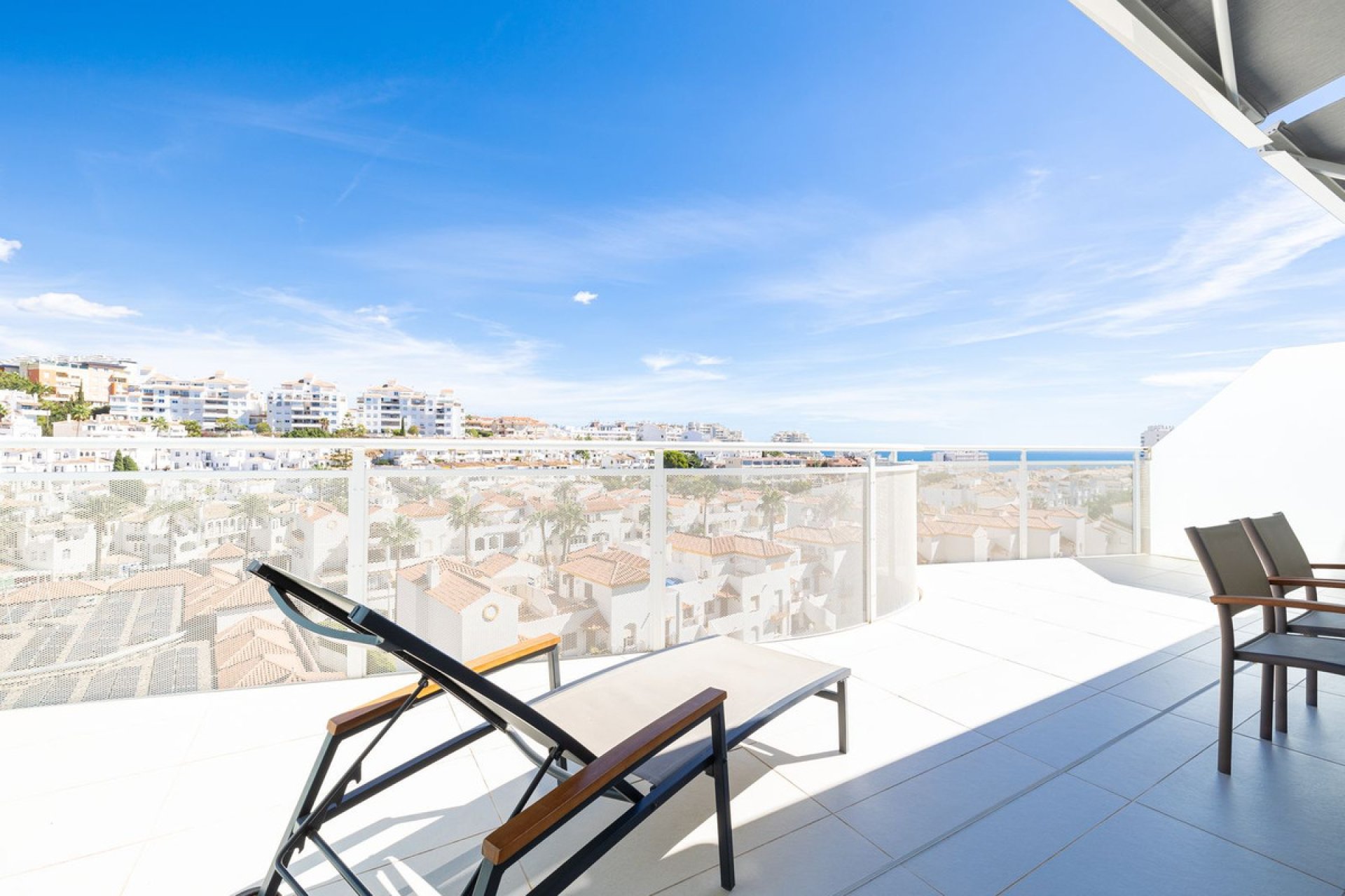 Resale - Apartment - Middle Floor Apartment - Benalmádena - Benalmadena Costa