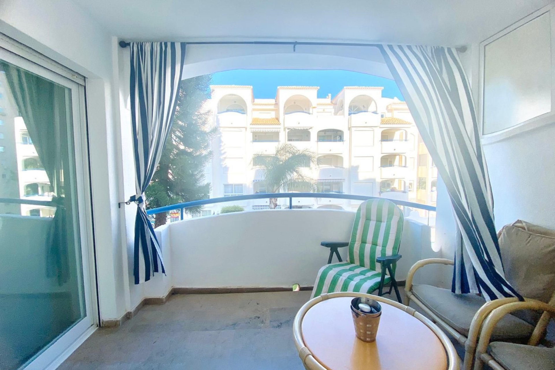 Resale - Apartment - Middle Floor Apartment - Benalmádena - Benalmadena Costa