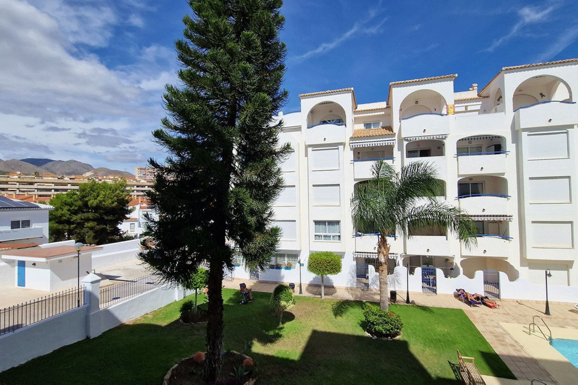 Resale - Apartment - Middle Floor Apartment - Benalmádena - Benalmadena Costa