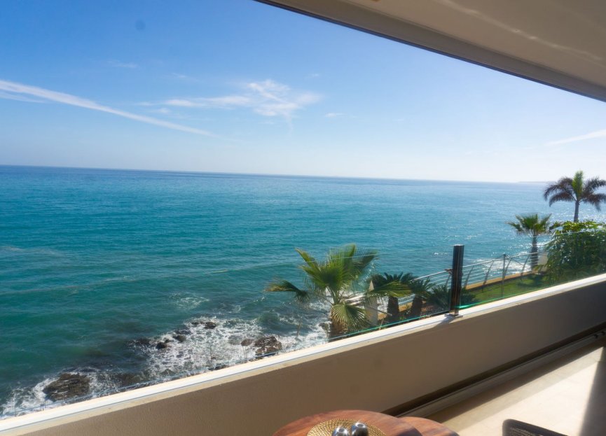 Resale - Apartment - Middle Floor Apartment - Benalmádena - Torrequebrada