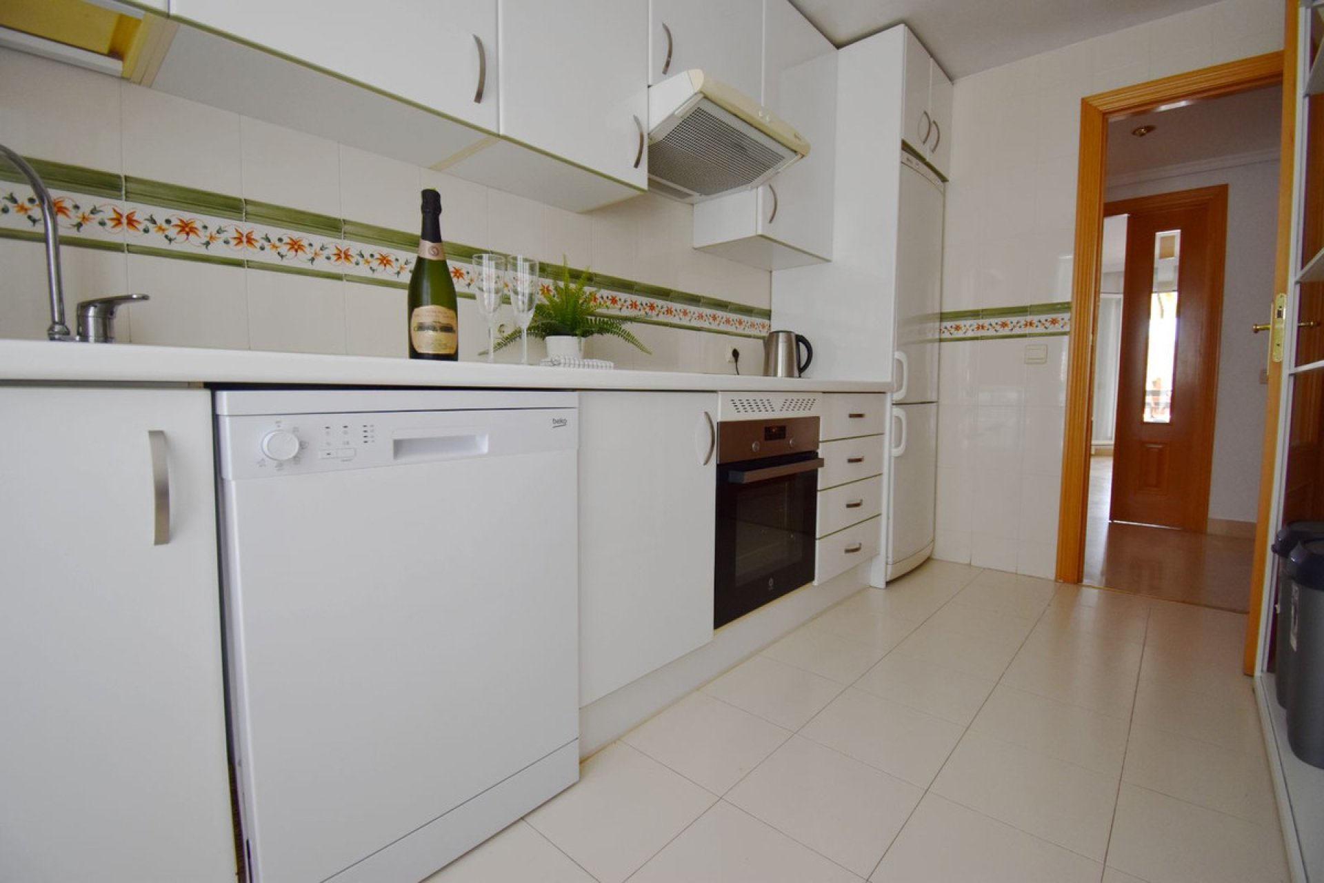 Resale - Apartment - Middle Floor Apartment - Benalmádena - Torrequebrada