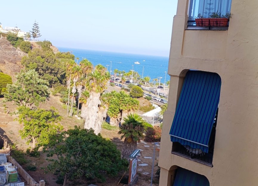 Resale - Apartment - Middle Floor Apartment - Benalmádena - Torrequebrada