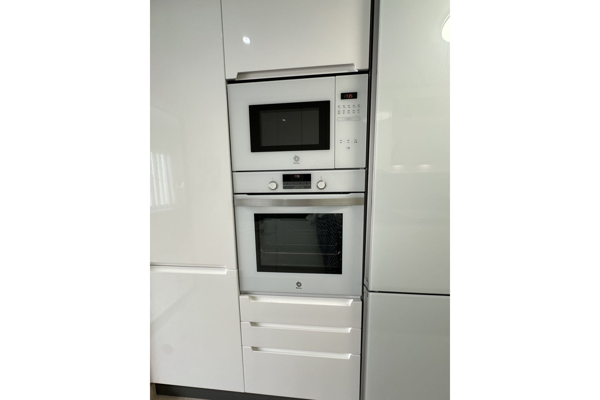 Resale - Apartment - Middle Floor Apartment - Casares - Casares Centro