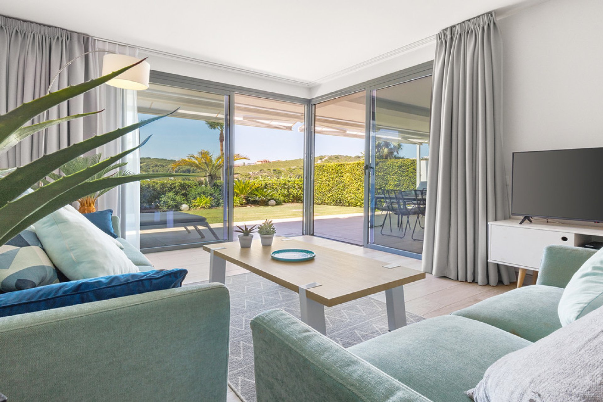 Resale - Apartment - Middle Floor Apartment - Casares - Casares Centro