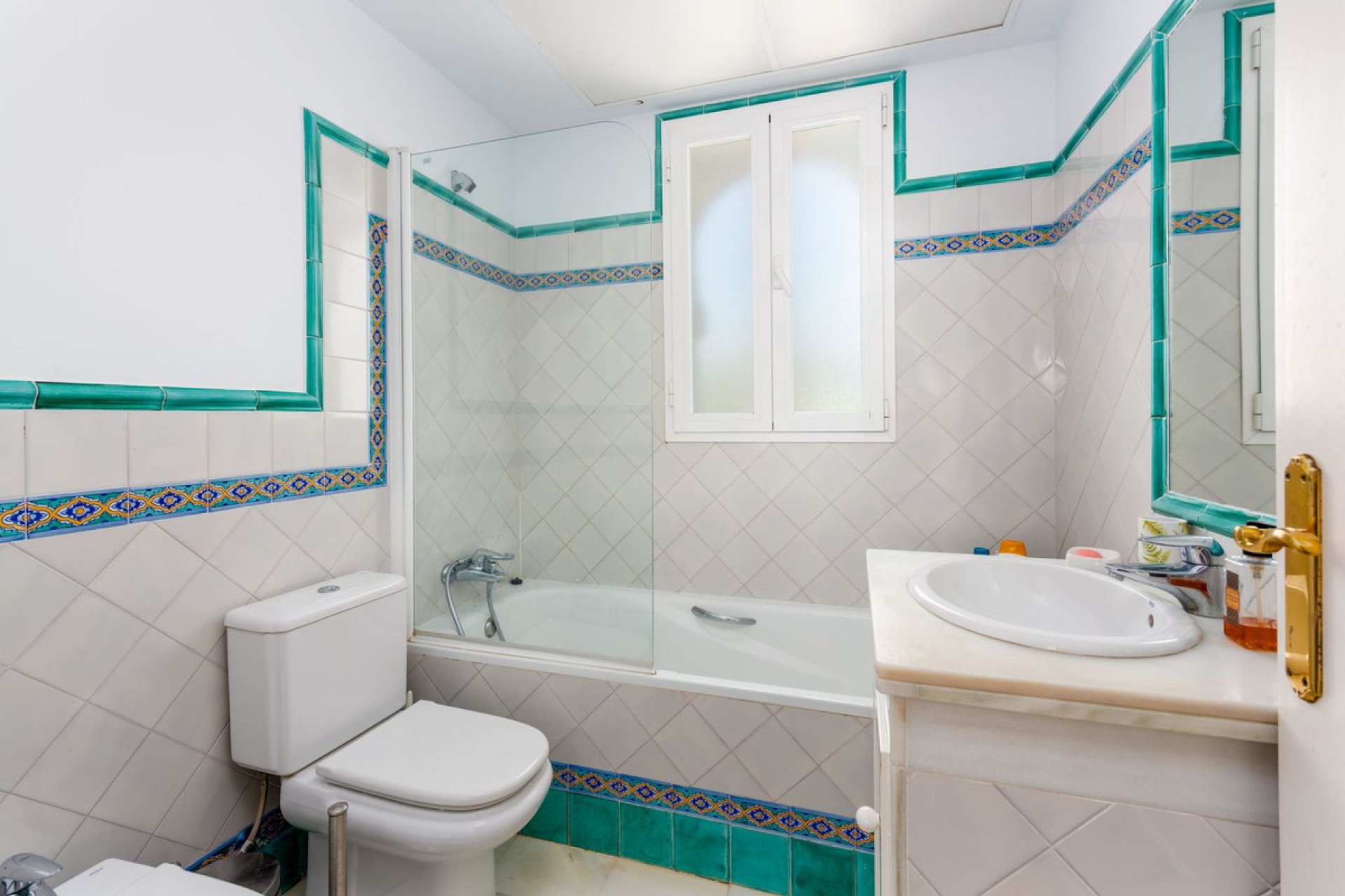 Resale - Apartment - Middle Floor Apartment - Casares - Casares Centro