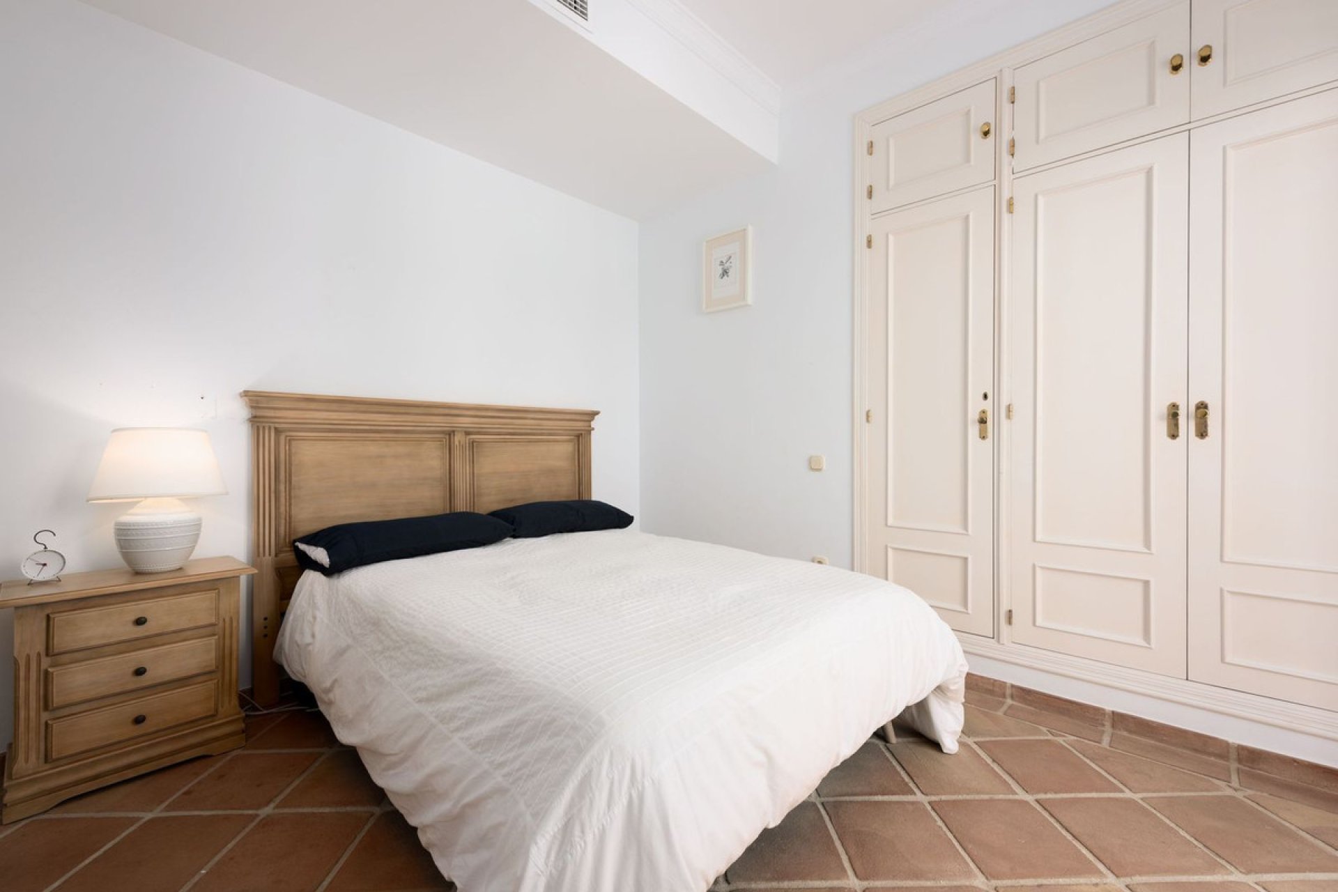 Resale - Apartment - Middle Floor Apartment - Casares - Casares Centro