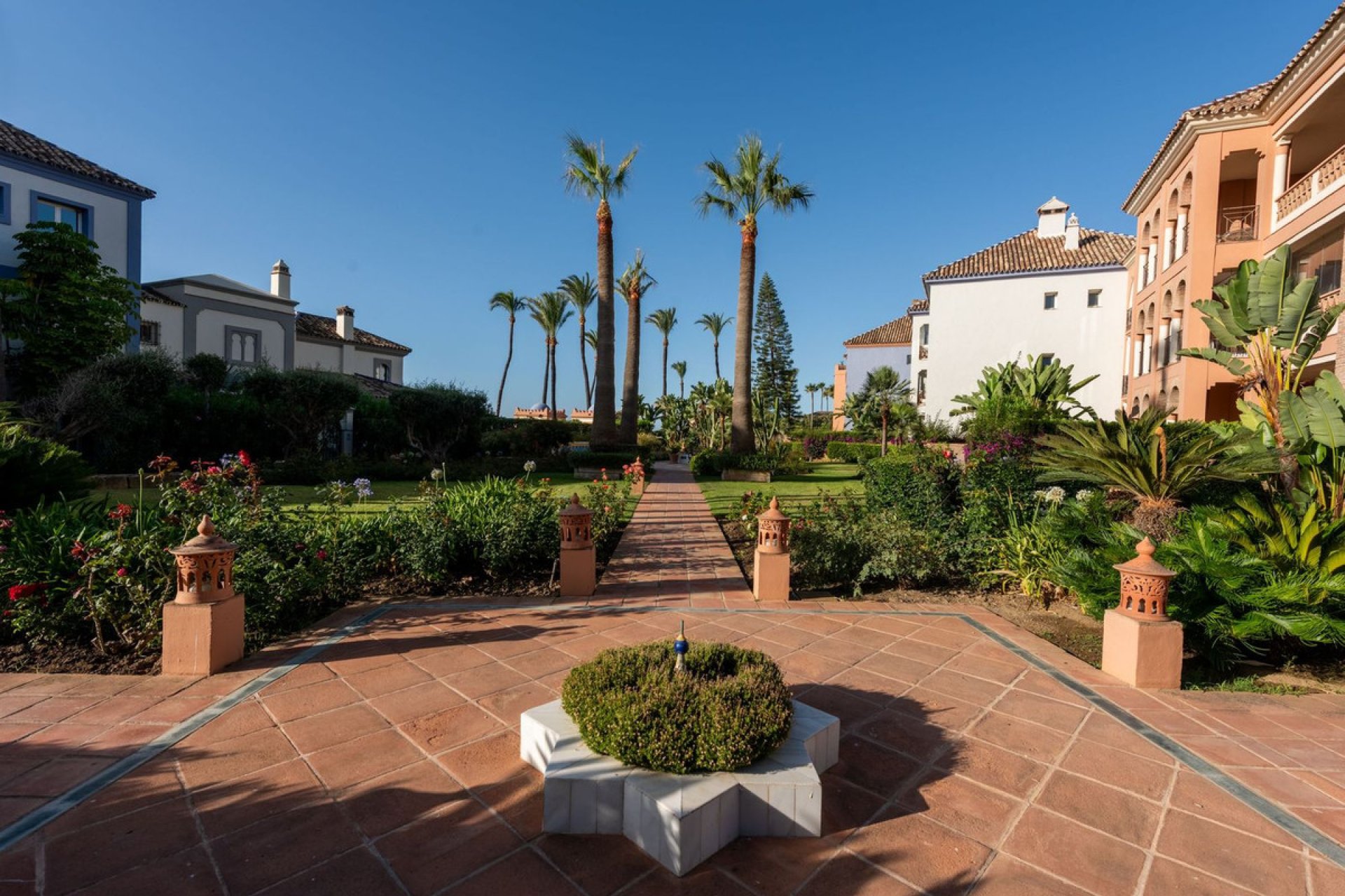 Resale - Apartment - Middle Floor Apartment - Casares - Casares Centro