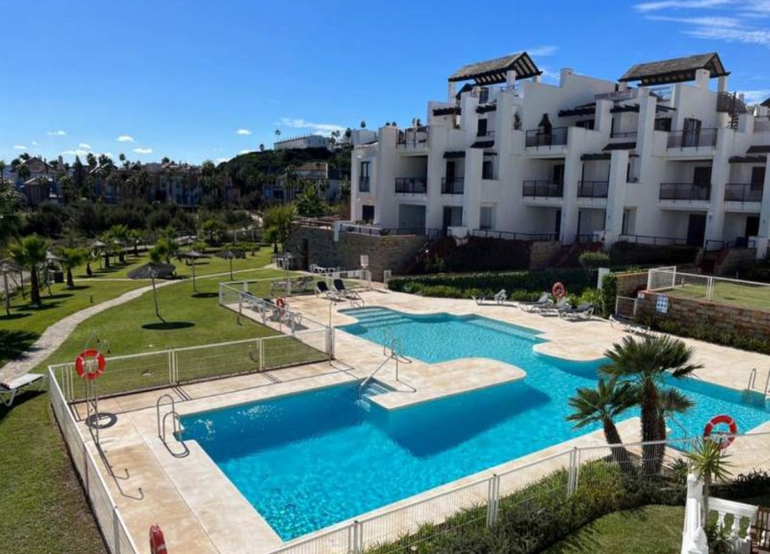 Resale - Apartment - Middle Floor Apartment - Casares - Casares Centro