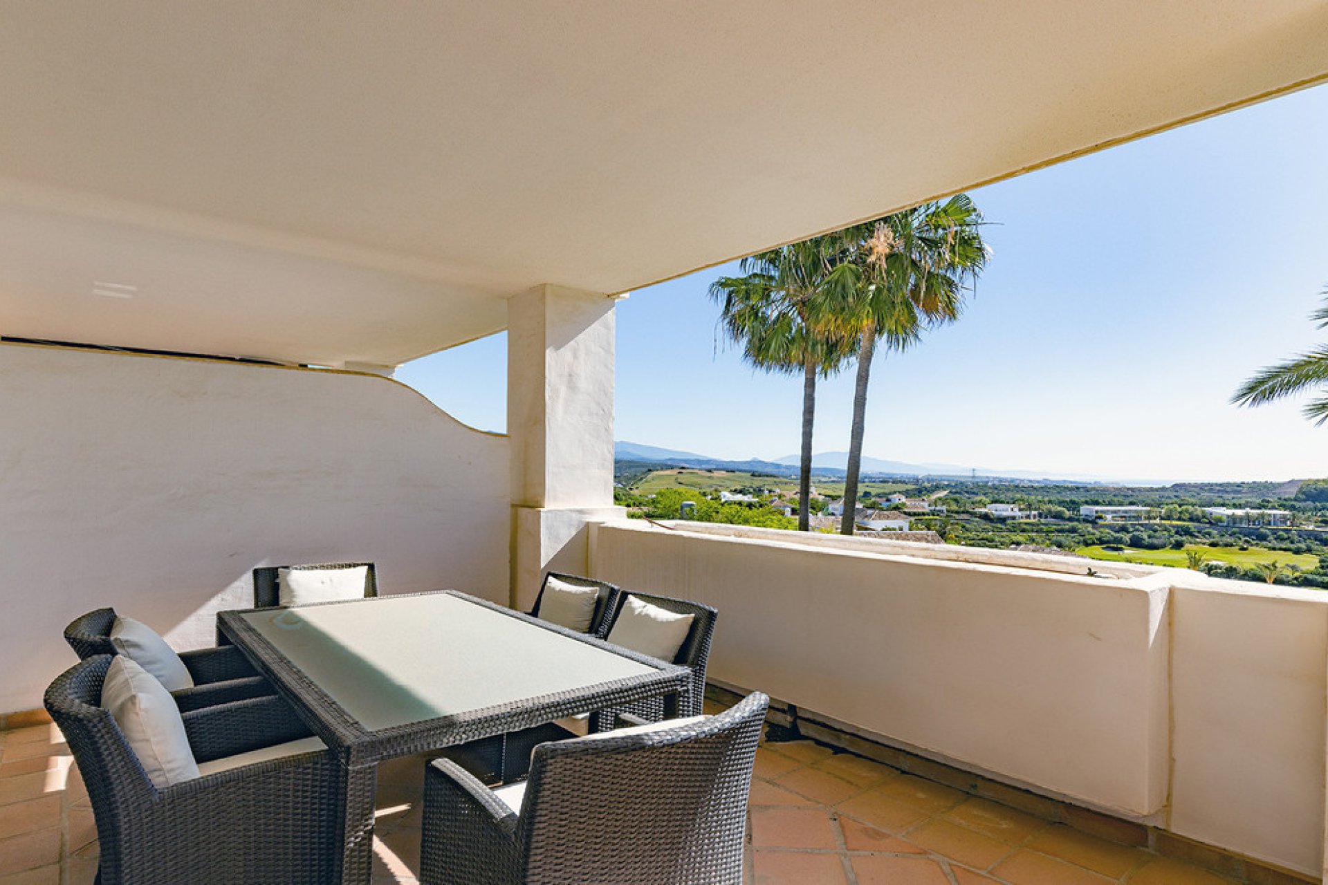 Resale - Apartment - Middle Floor Apartment - Casares - Casares Centro