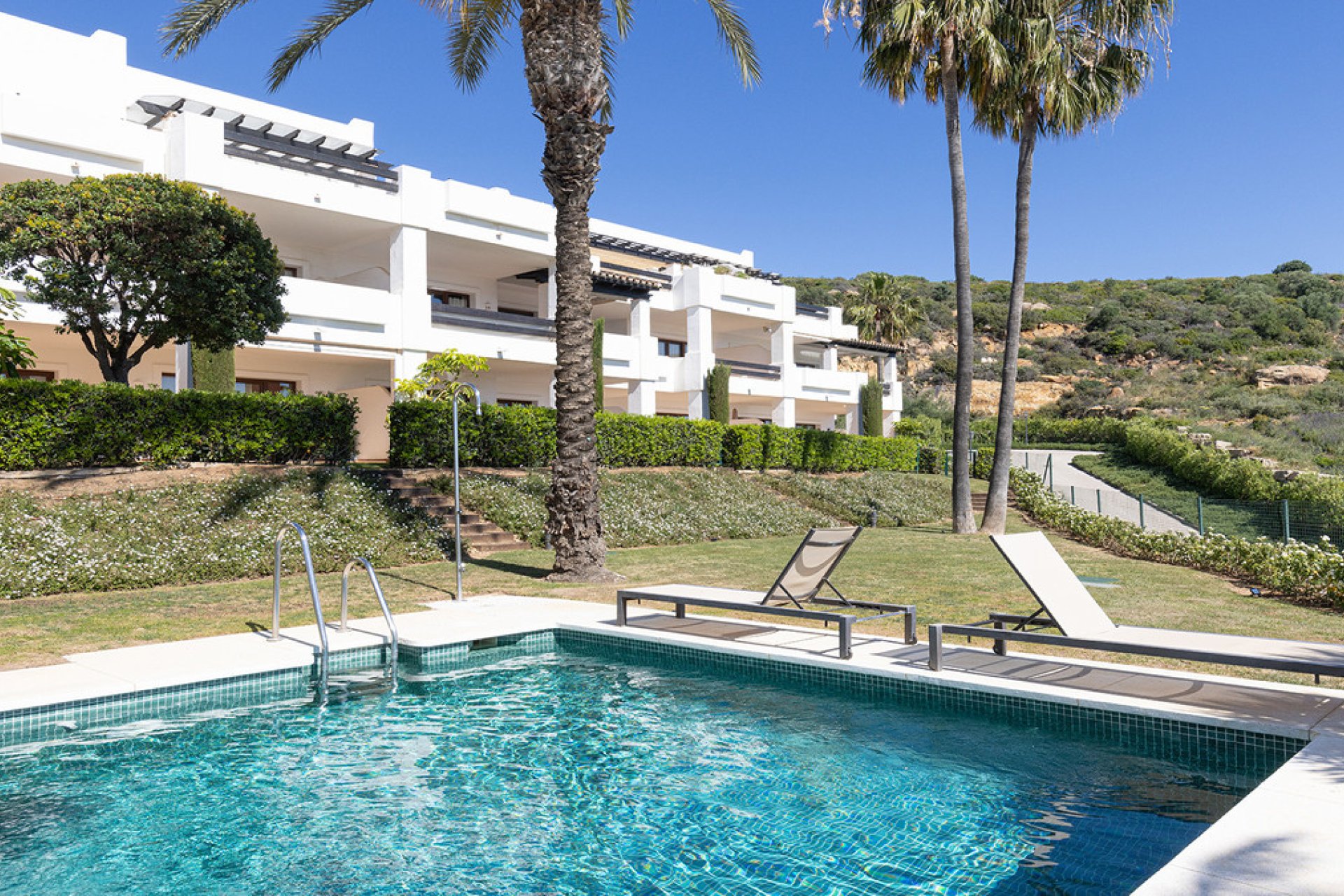 Resale - Apartment - Middle Floor Apartment - Casares - Casares Centro