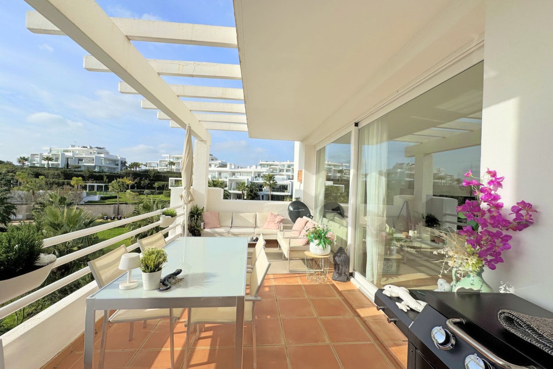 Resale - Apartment - Middle Floor Apartment - Casares - Casares Centro