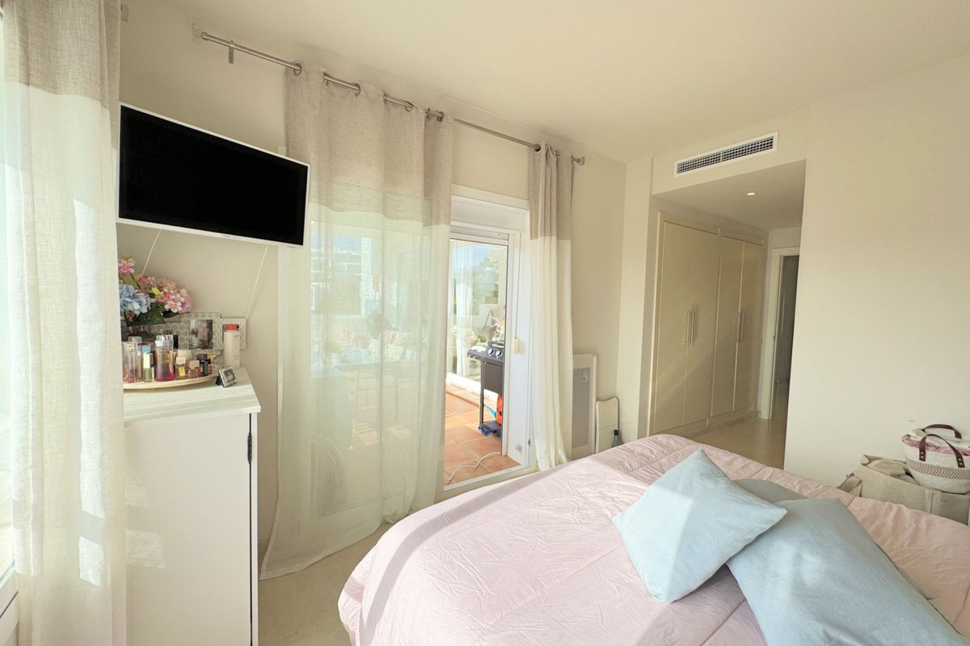 Resale - Apartment - Middle Floor Apartment - Casares - Casares Centro