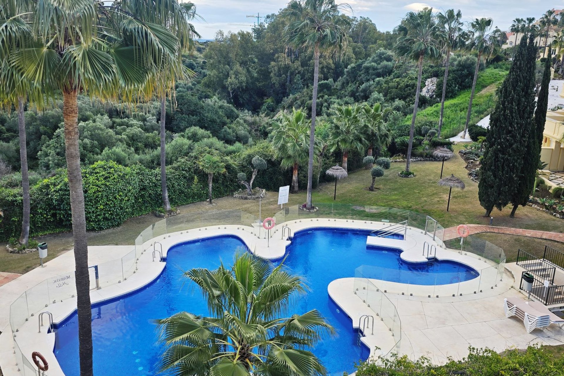 Resale - Apartment - Middle Floor Apartment - Casares - Casares Centro