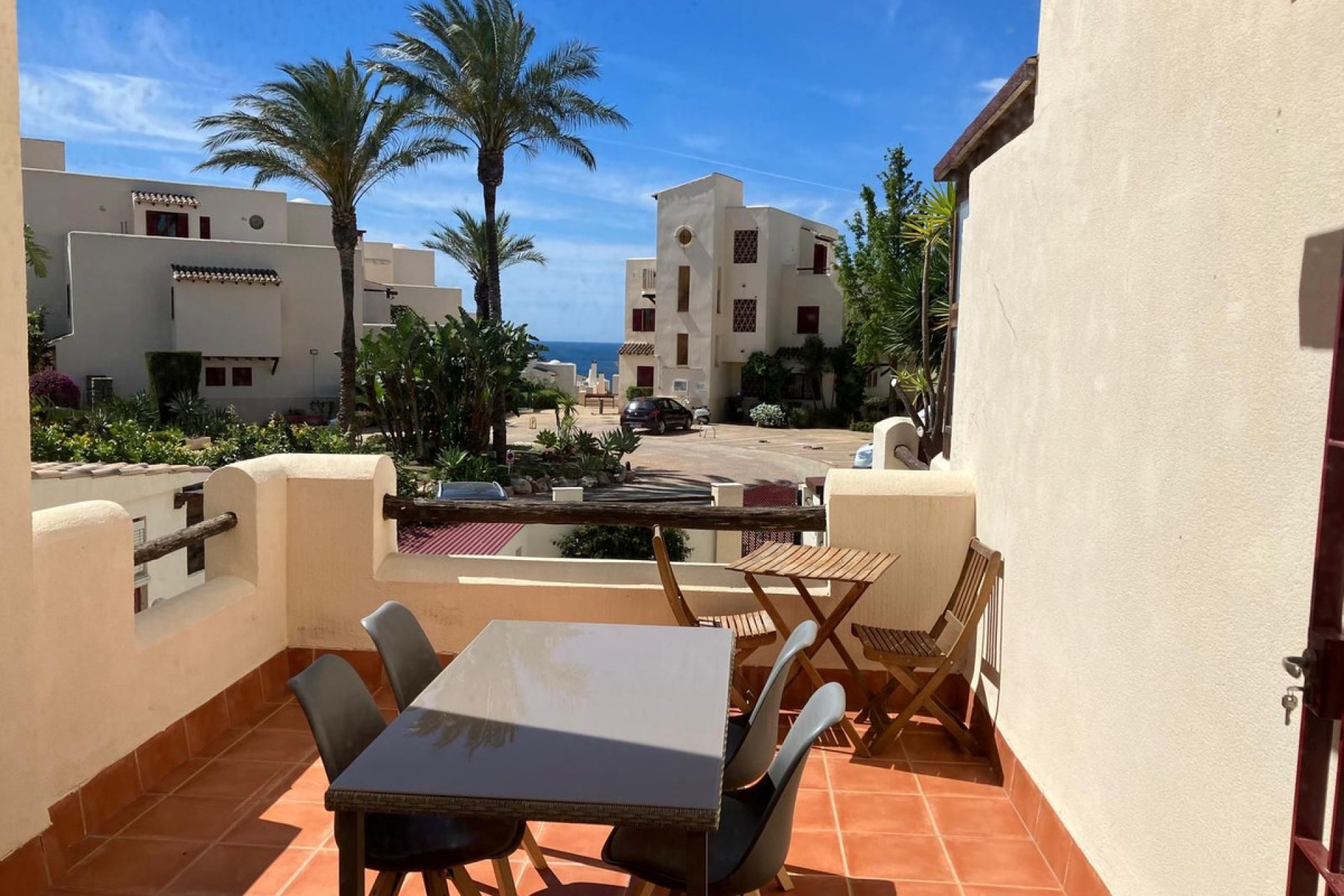Resale - Apartment - Middle Floor Apartment - Casares - Casares Playa