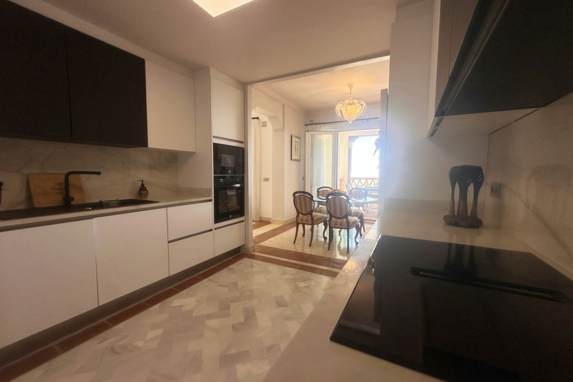 Resale - Apartment - Middle Floor Apartment - Casares - Casares Playa