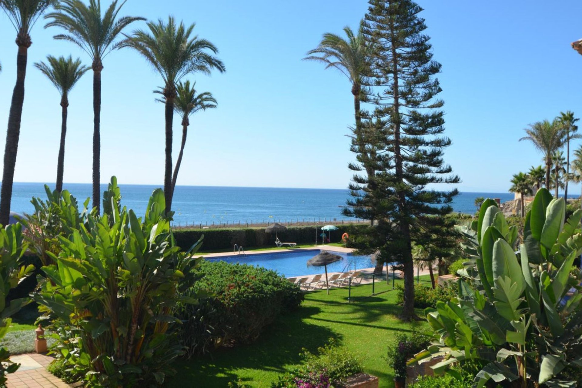 Resale - Apartment - Middle Floor Apartment - Casares - Casares Playa