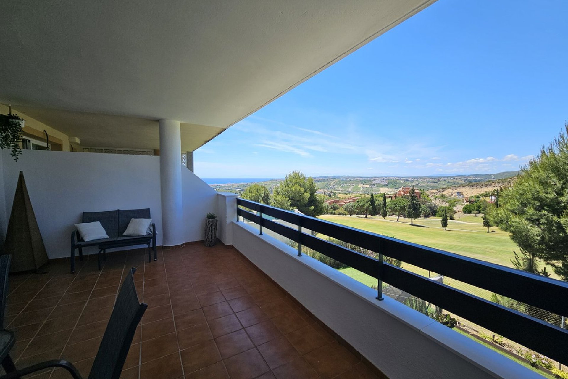 Resale - Apartment - Middle Floor Apartment - Casares - Casares Playa