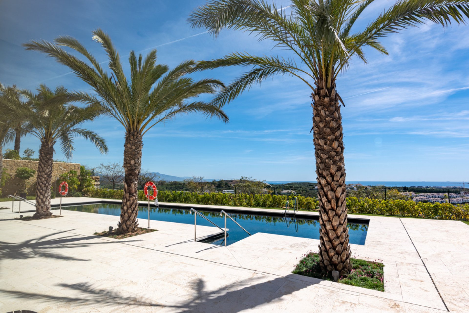 Resale - Apartment - Middle Floor Apartment - Casares - Casares Playa