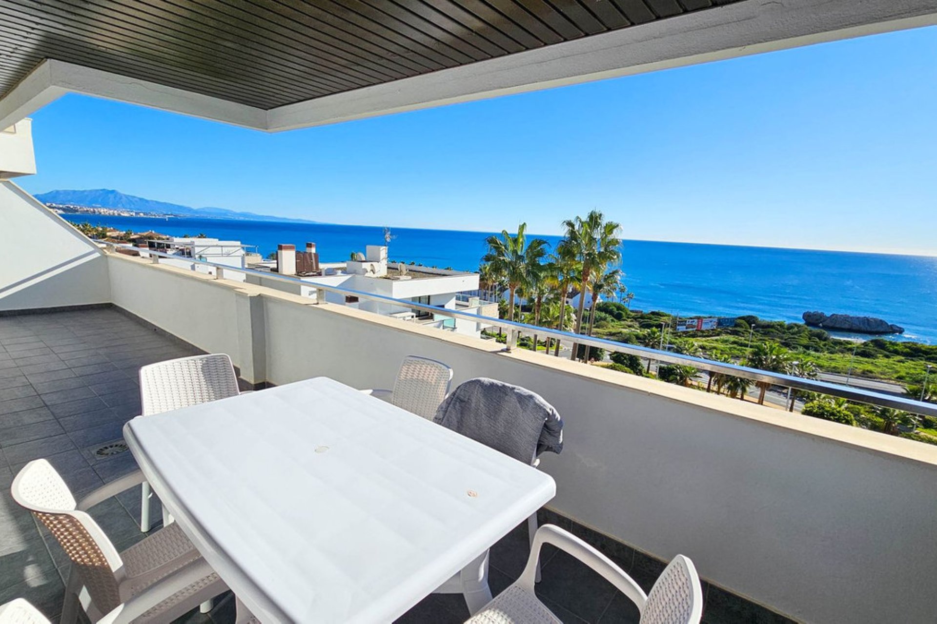 Resale - Apartment - Middle Floor Apartment - Casares - Casares Playa