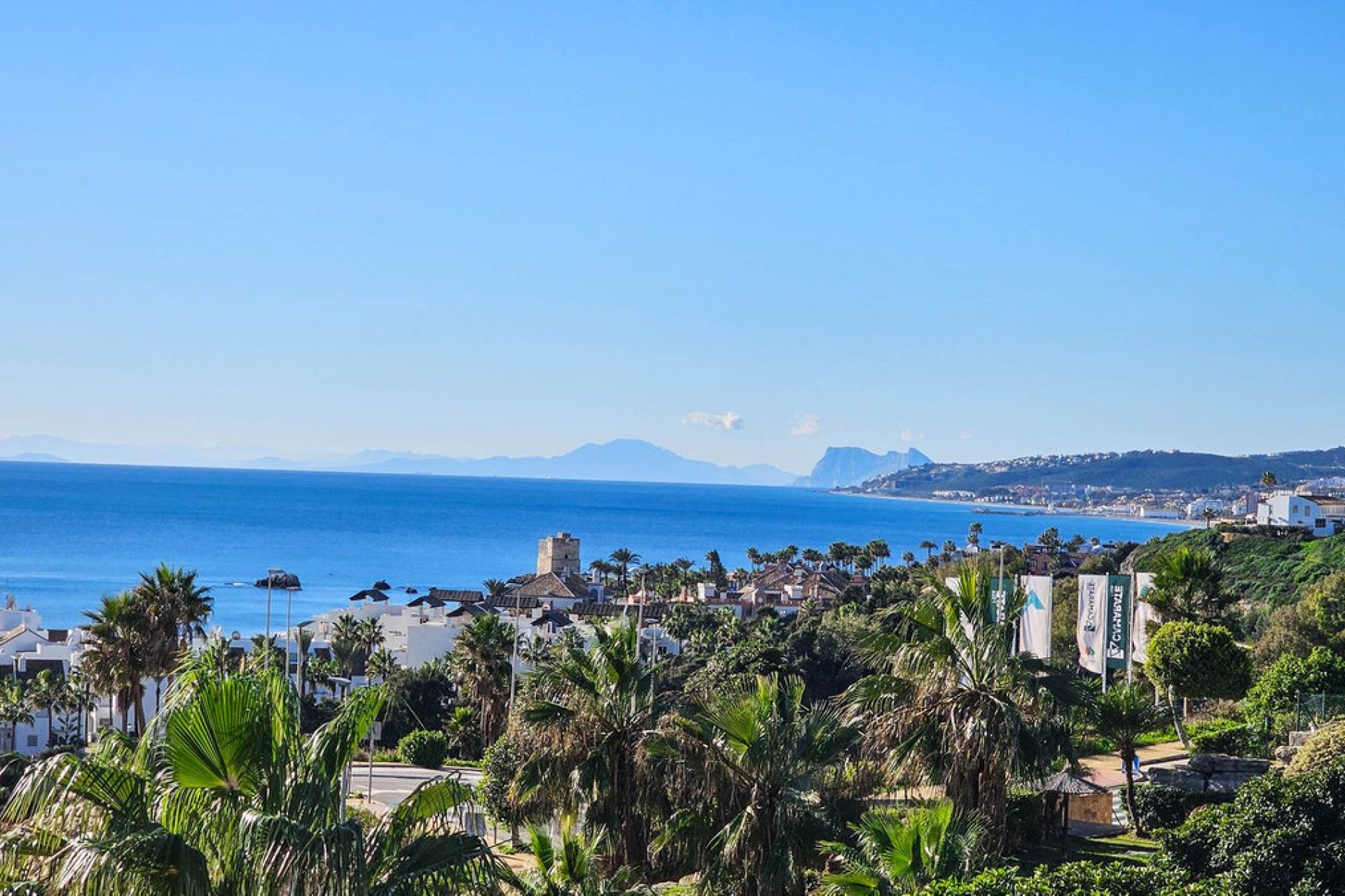 Resale - Apartment - Middle Floor Apartment - Casares - Casares Playa