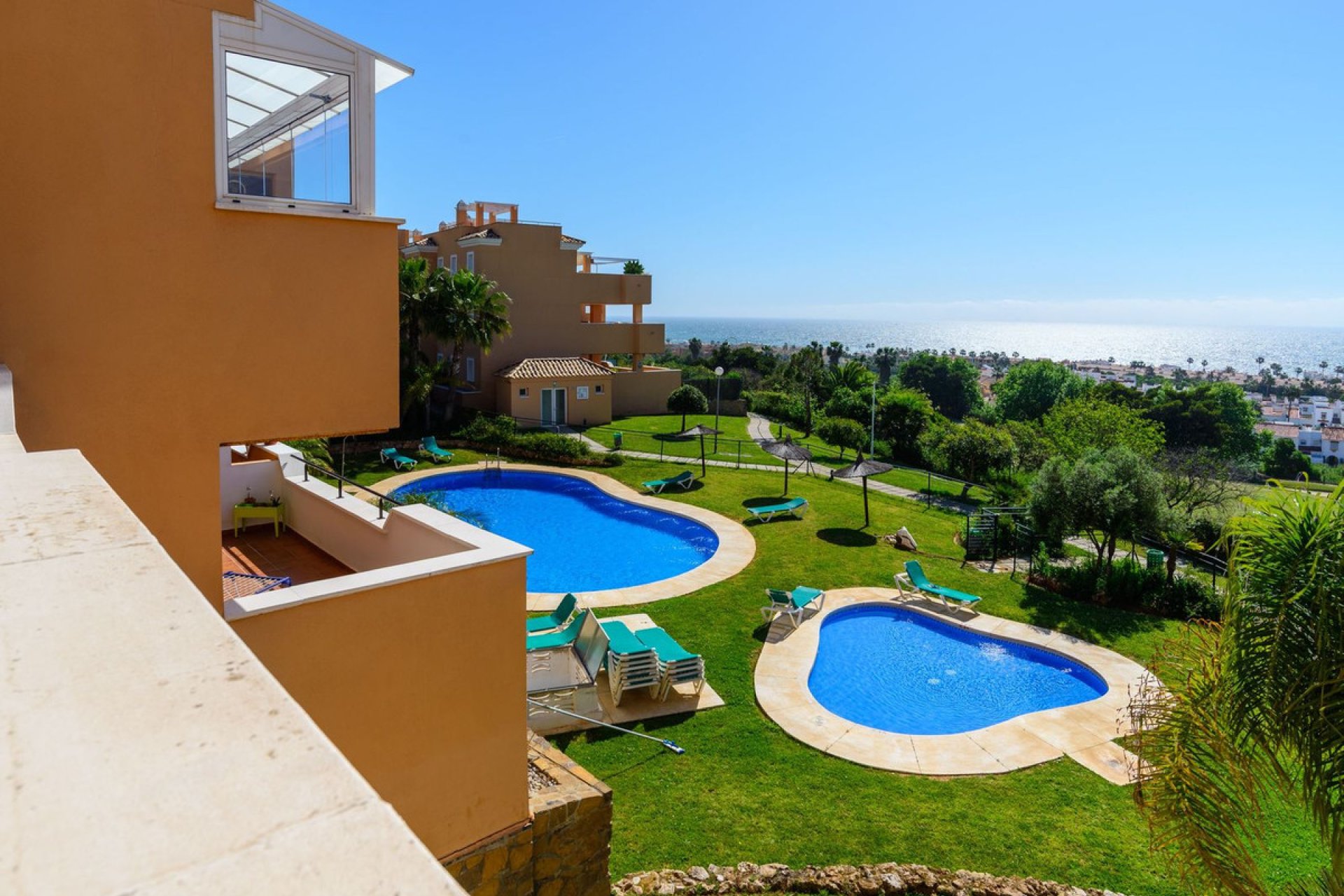 Resale - Apartment - Middle Floor Apartment - Casares - Casares Playa