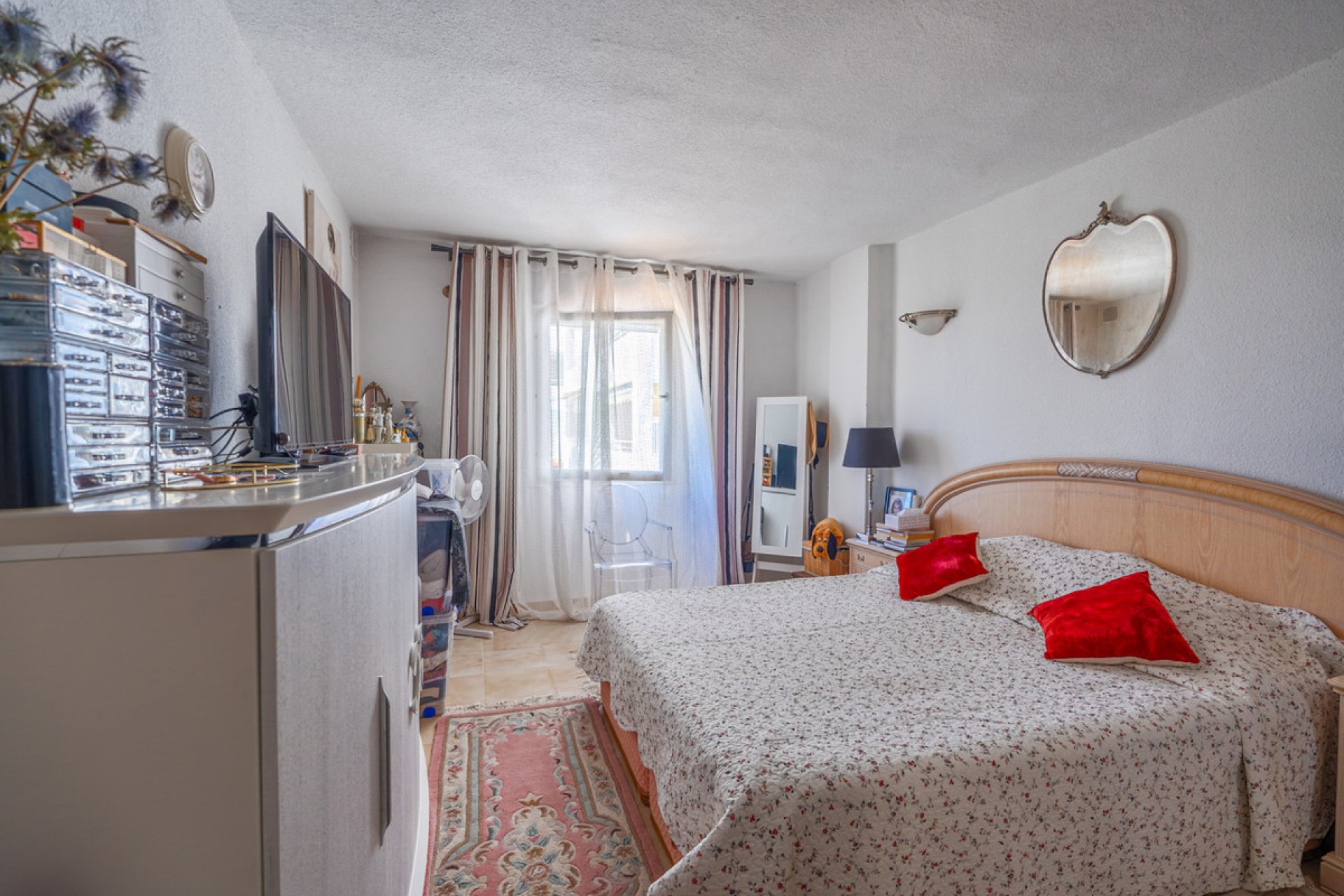 Resale - Apartment - Middle Floor Apartment - Estepona - Atalaya