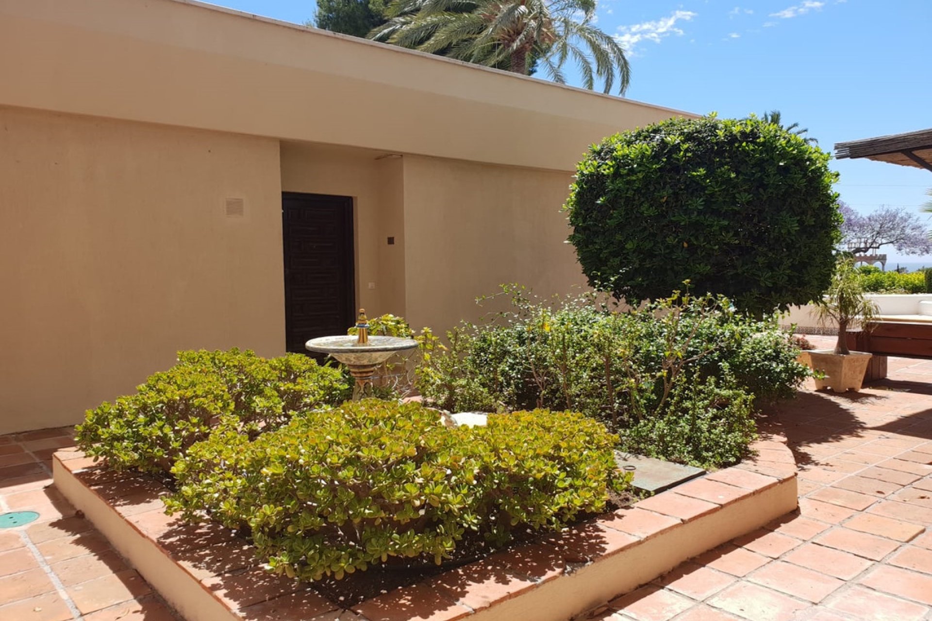 Resale - Apartment - Middle Floor Apartment - Estepona - Atalaya