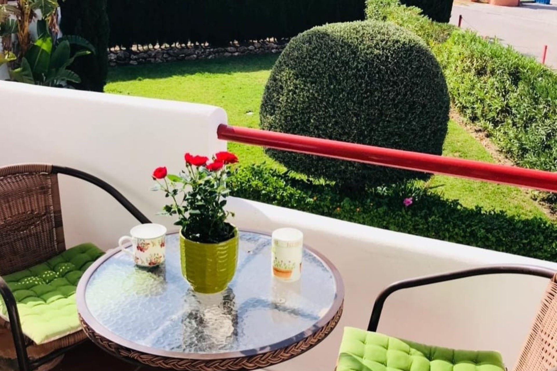 Resale - Apartment - Middle Floor Apartment - Estepona - Bel Air