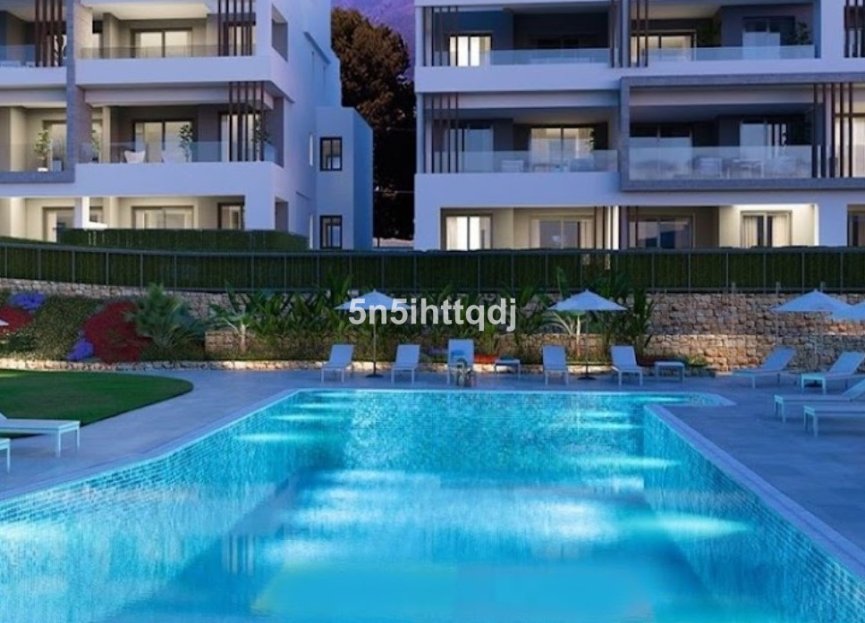 Resale - Apartment - Middle Floor Apartment - Estepona - Bel Air