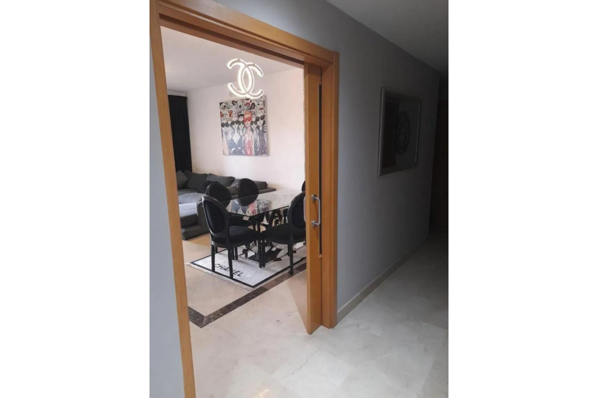 Resale - Apartment - Middle Floor Apartment - Estepona - Bel Air