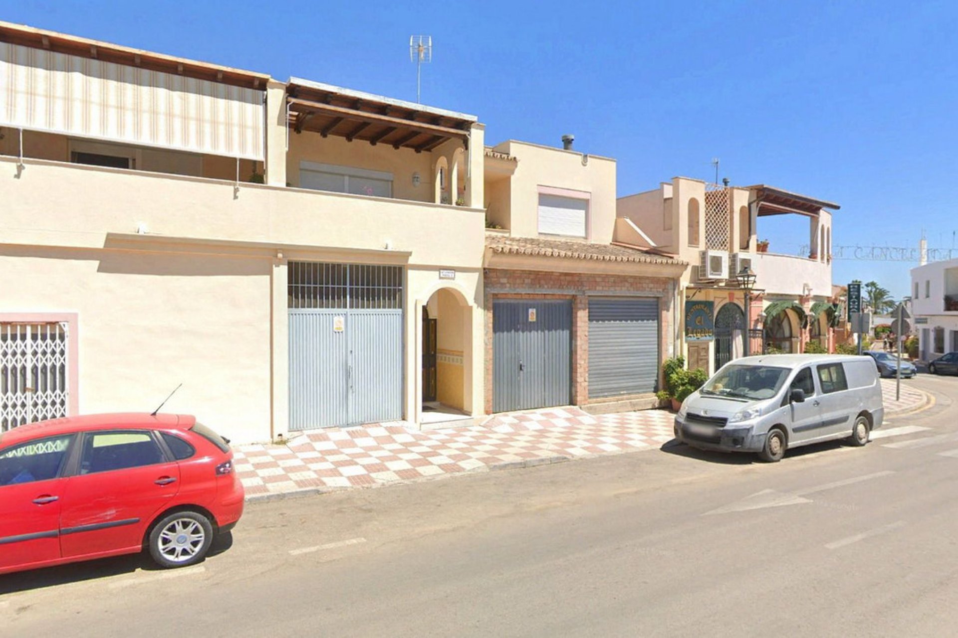 Resale - Apartment - Middle Floor Apartment - Estepona - Cancelada